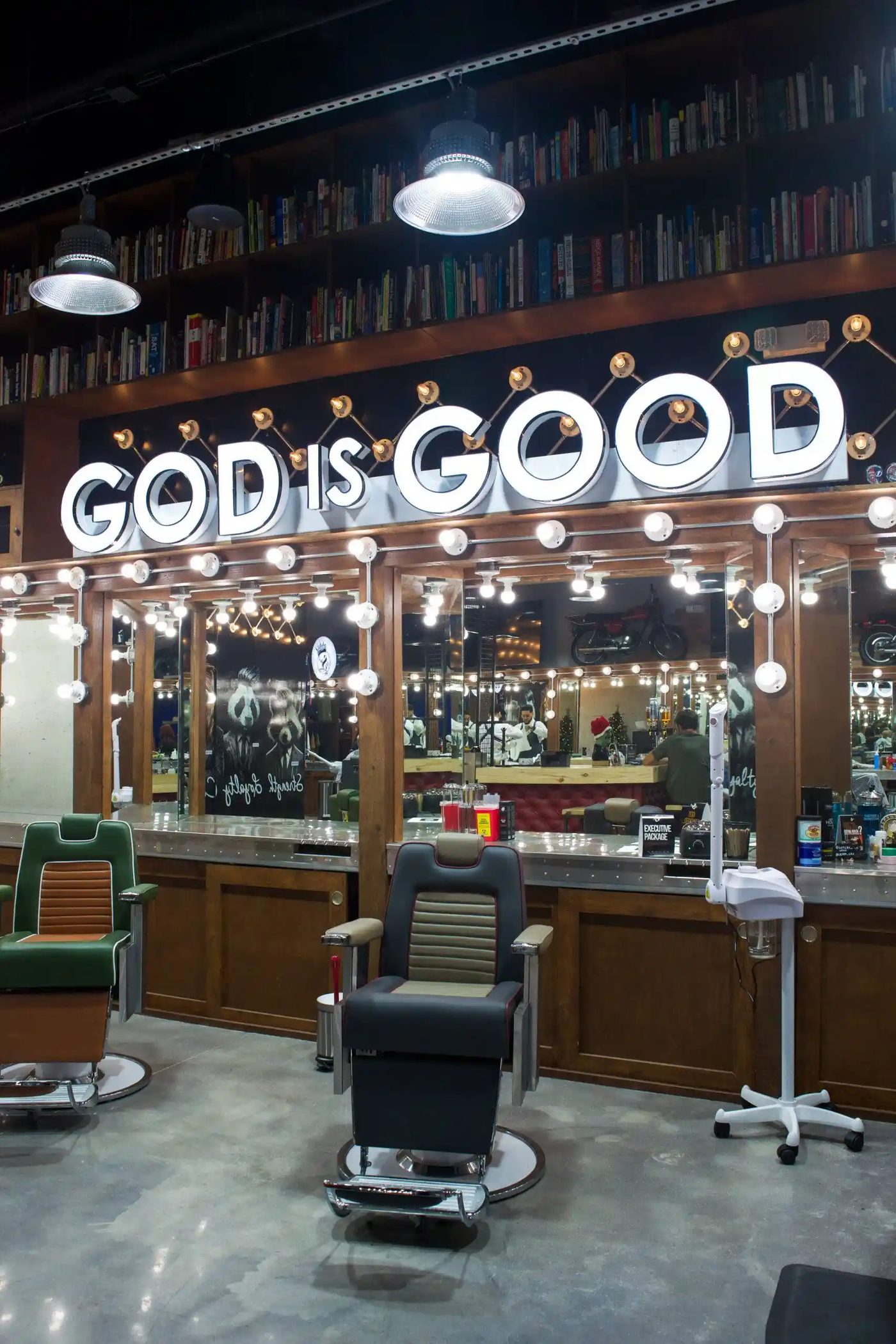 The Spot Barbershop Miami Worldcenter